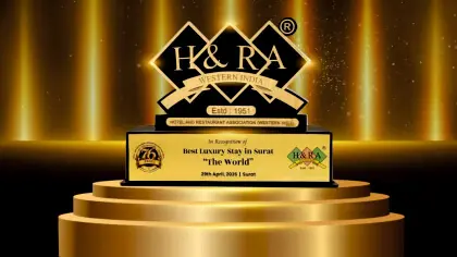 The World 𝗦𝘂𝗿𝗮𝘁 wins 𝗕𝗲𝘀𝘁 𝗟𝘂𝘅𝘂𝗿𝘆 𝗦𝘁𝗮𝘆𝘀 at the 𝟳𝘁𝗵 𝗛𝗥𝗔𝗪𝗜 𝗖𝗼𝗻𝗰𝗹𝗮𝘃𝗲 & 𝗔𝘄𝗮𝗿𝗱𝘀 𝟮𝟬𝟮𝟲
